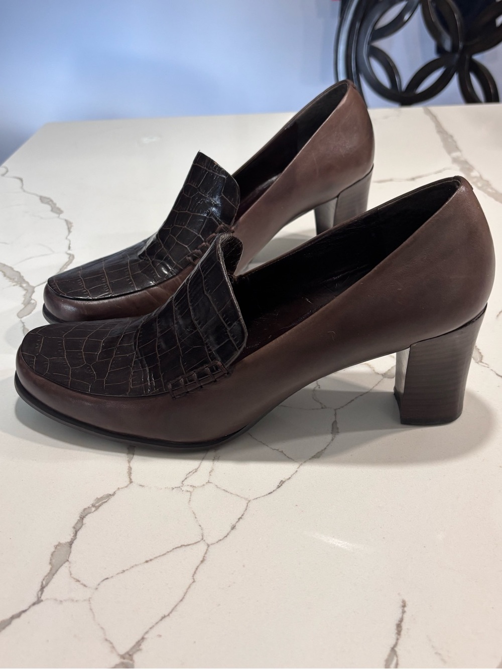 Franco Sarto Dark Brown Croc-Embossed Leather Block Heel Loafers Women’s 9.5